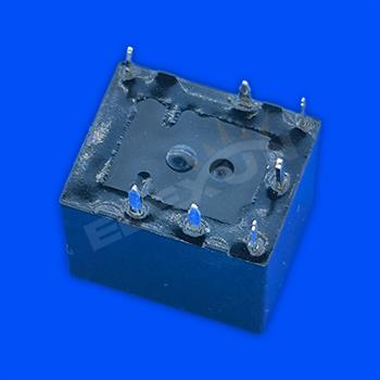 رله خودرویی P4CS012W1 7PIN
